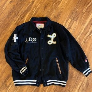 Trimmed in Leather ✂️